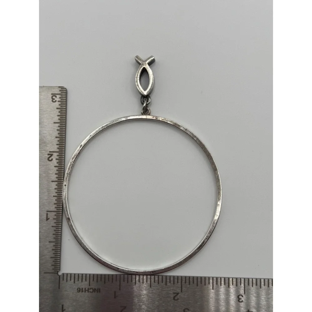 James Avery this listing